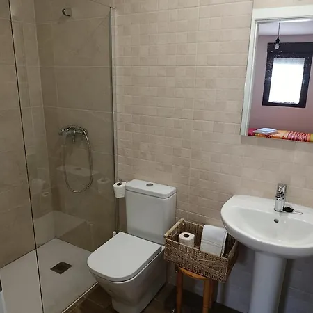 컨트리하우스 La Zarzosa La Serrada